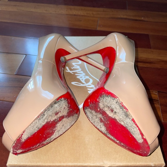 CHRISTIAN LOUBOUTIN Vendome 120 patent nude PUMP - Picture 5 of 6